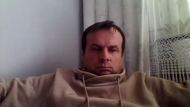 grzes19763 online show from May 13, 8:32 am