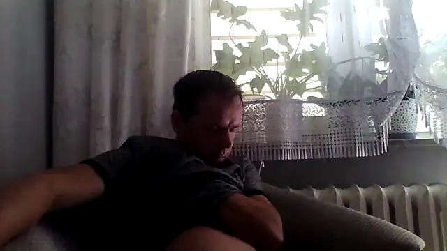 grzes19763 online show from July 6, 8:21 am