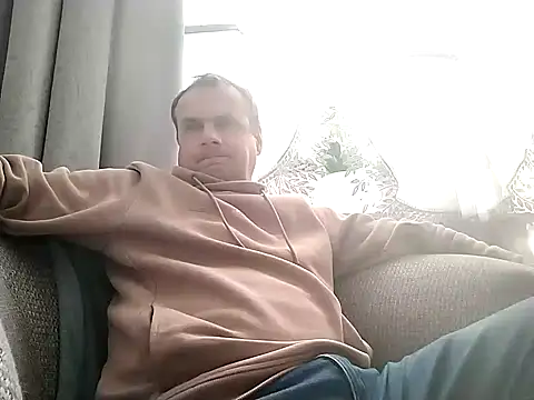 grzes19763 online show from November 13, 9:46 am