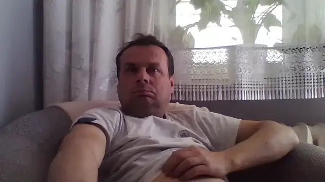 grzes19763 online show from April 19, 10:05 am