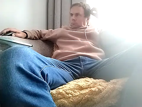 grzes19763 online show from September 12, 9:09 am