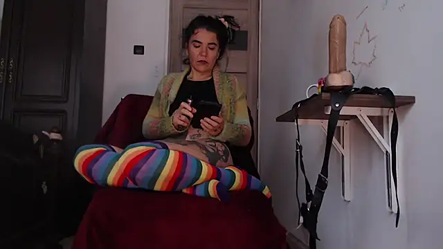 Goddess Inanna online show from October 3, 6:15 am