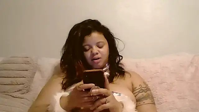 beautylovess online show from May 26, 3:04 am