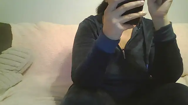 beautylovess online show from November 14, 3:59 pm