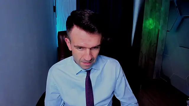 SteveTiger online show from November 11, 11:38 am