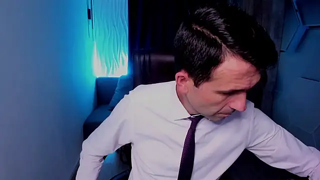 SteveTiger online show from October 29, 1:54 pm