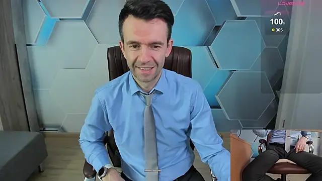 SteveTiger online show from April 2, 3:24 am