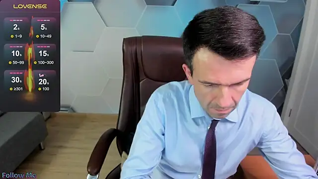 SteveTiger online show from December 4, 1:54 pm