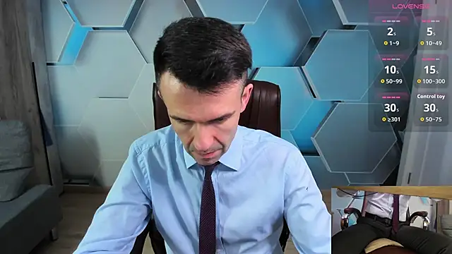 SteveTiger online show from March 12, 12:09 pm