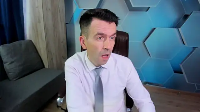 SteveTiger online show from November 12, 11:47 am