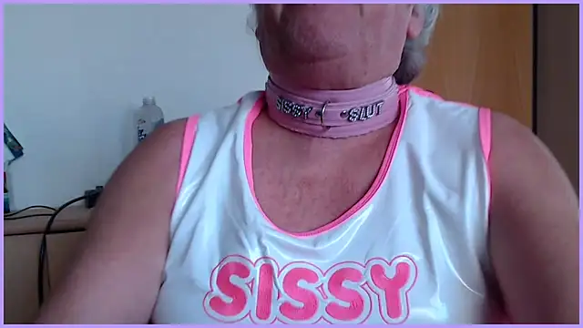 Snapshot of Sissygera chatting on September 23, 3:08 pm Sissygera online show from September 23, 3:08 pm