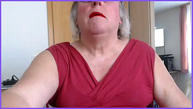 Snapshot of Sissygera chatting on March 1, 3:49 pm Sissygera online show from March 1, 3:49 pm