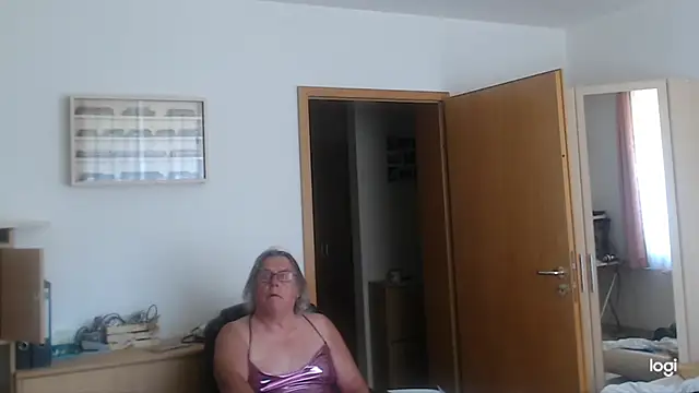 Sissygera online show from June 19, 7:36 am
