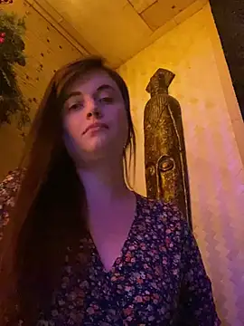 Snapshot of PhotoBabe chatting on December 21, 3:25 am PhotoBabe online show from December 21, 3:25 am
