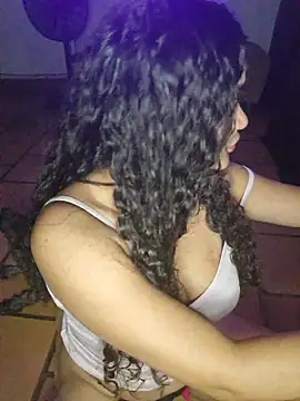 Snapshot of blerstefan1 chatting on November 1, 5:47 am blerstefan1 online show from November 1, 5:47 am