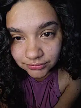 blerstefan1 online show from March 28, 6:25 am