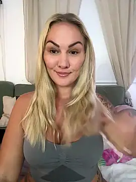 NastyMilf  online show from October 6, 6:08 pm