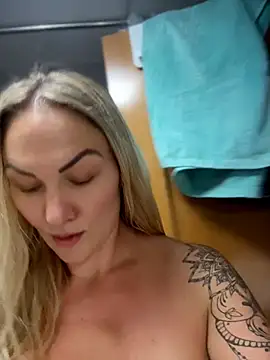 NastyMilf  online show from June 3, 9:43 am