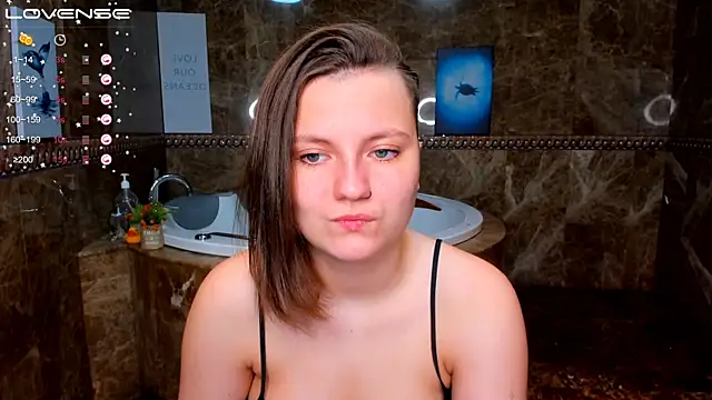 MelindaTin online show from November 24, 12:32 am