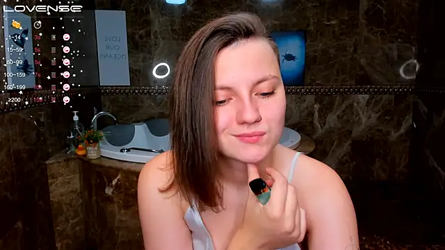 MelindaTin online show from November 23, 12:42 am