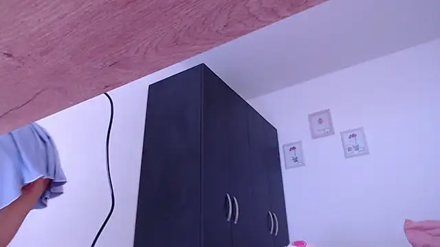 step daughter online show from October 22, 4:56 am