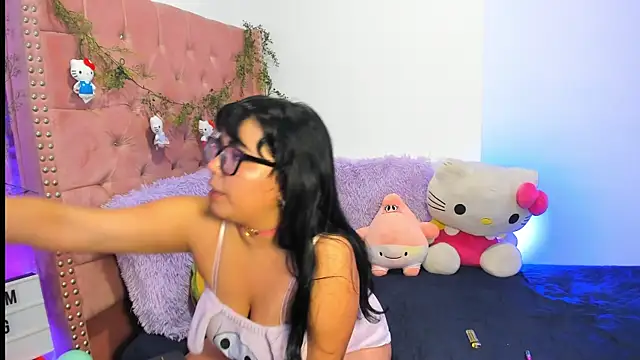 LillyCandy online show from June 6, 9:31 pm