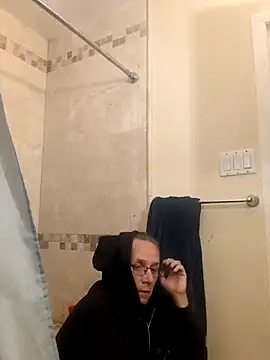 Snapshot of bobby69cock chatting on March 10, 4:28 am bobby69cock online show from March 10, 4:28 am