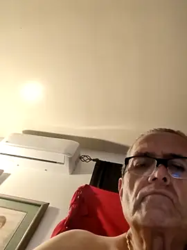 bobby69cock online show from November 1, 7:24 am