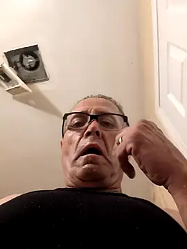 bobby69cock online show from May 31, 2:39 am