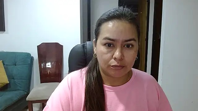 Ixchel Anaid online show from March 10, 11:47 am