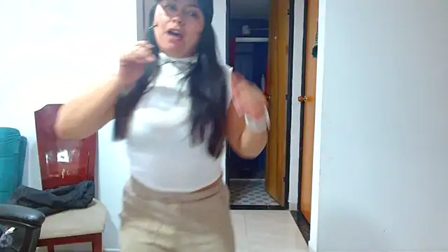 Ixchel Anaid online show from March 9, 8:34 pm