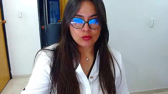 Ixchel Anaid online show from March 8, 1:47 pm