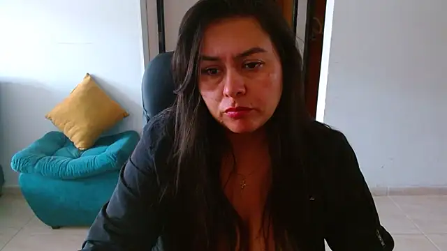 Ixchel Anaid online show from March 28, 5:47 pm