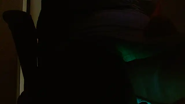 Snapshot of Ixchel_Anaid chatting on June 6, 3:01 am Ixchel Anaid online show from June 6, 3:01 am