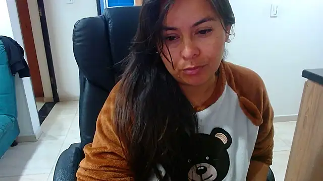 Ixchel Anaid online show from March 3, 11:33 am