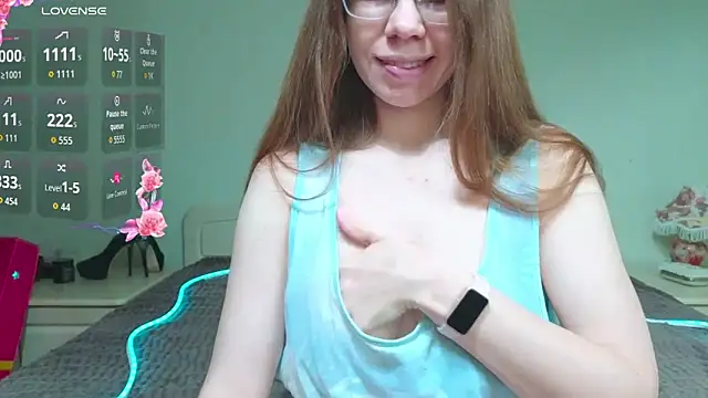 FairyTaylor online show from April 19, 4:52 pm