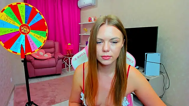 Strawberrye online show from March 17, 3:20 am