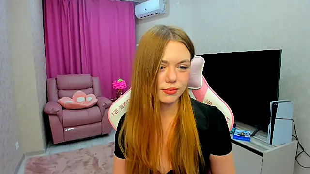 Strawberrye online show from September 21, 3:33 am
