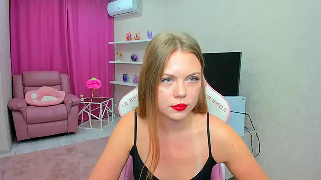 Strawberrye online show from February 16, 3:27 am