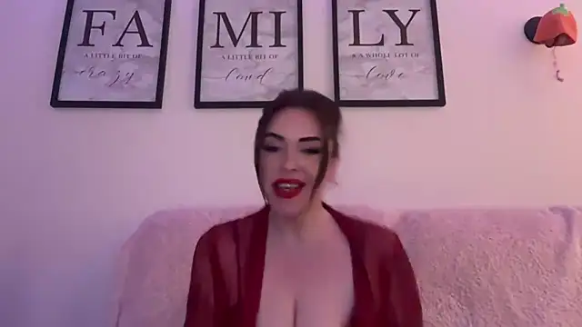 EmilyBlue online show from March 11, 6:35 pm