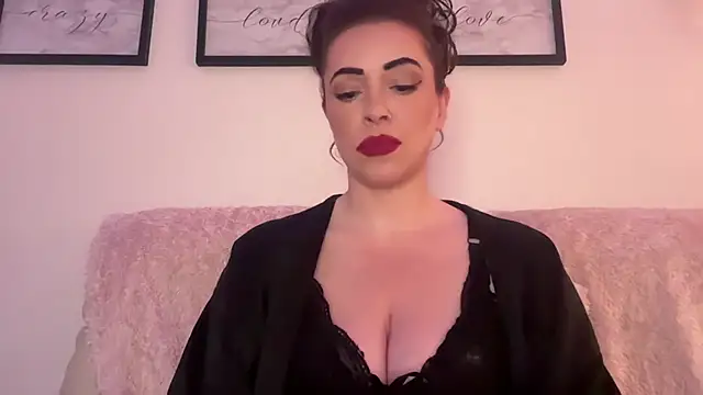 EmilyBlue online show from January 10, 10:38 pm