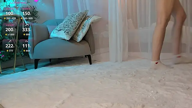 Snapshot of Mia_Mi_ chatting on February 1, 6:55 am Mia Mi online show from February 1, 6:55 am