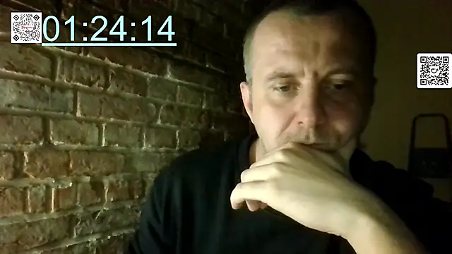 Snapshot of MrWhitePL chatting on November 7, 4:33 pm MrWhitePL online show from November 7, 4:33 pm