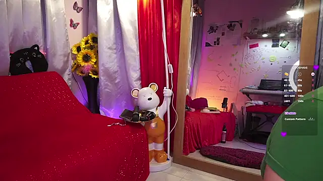 Rachellkors online show from March 18, 1:55 pm