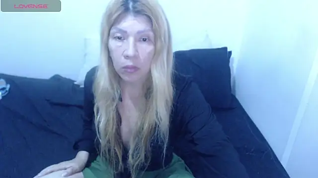 Dulce-Bella online show from February 8, 3:54 pm