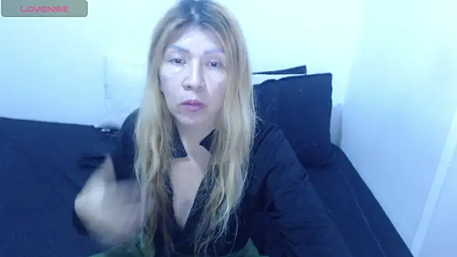 Dulce-Bella online show from March 6, 3:40 pm