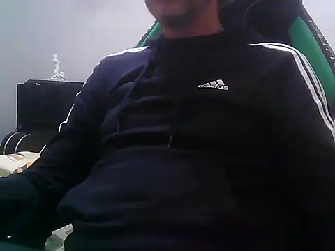 Snapshot of boran34 chatting on May 3, 9:51 pm boran34 online show from May 3, 9:51 pm