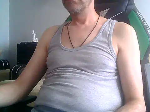 Snapshot of boran34 chatting on June 19, 4:02 pm boran34 online show from June 19, 4:02 pm
