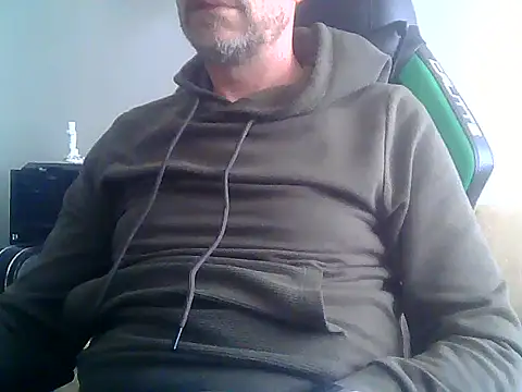 Snapshot of boran34 chatting on May 1, 3:06 pm boran34 online show from May 1, 3:06 pm