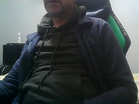Snapshot of boran34 chatting on April 29, 8:48 pm boran34 online show from April 29, 8:48 pm
